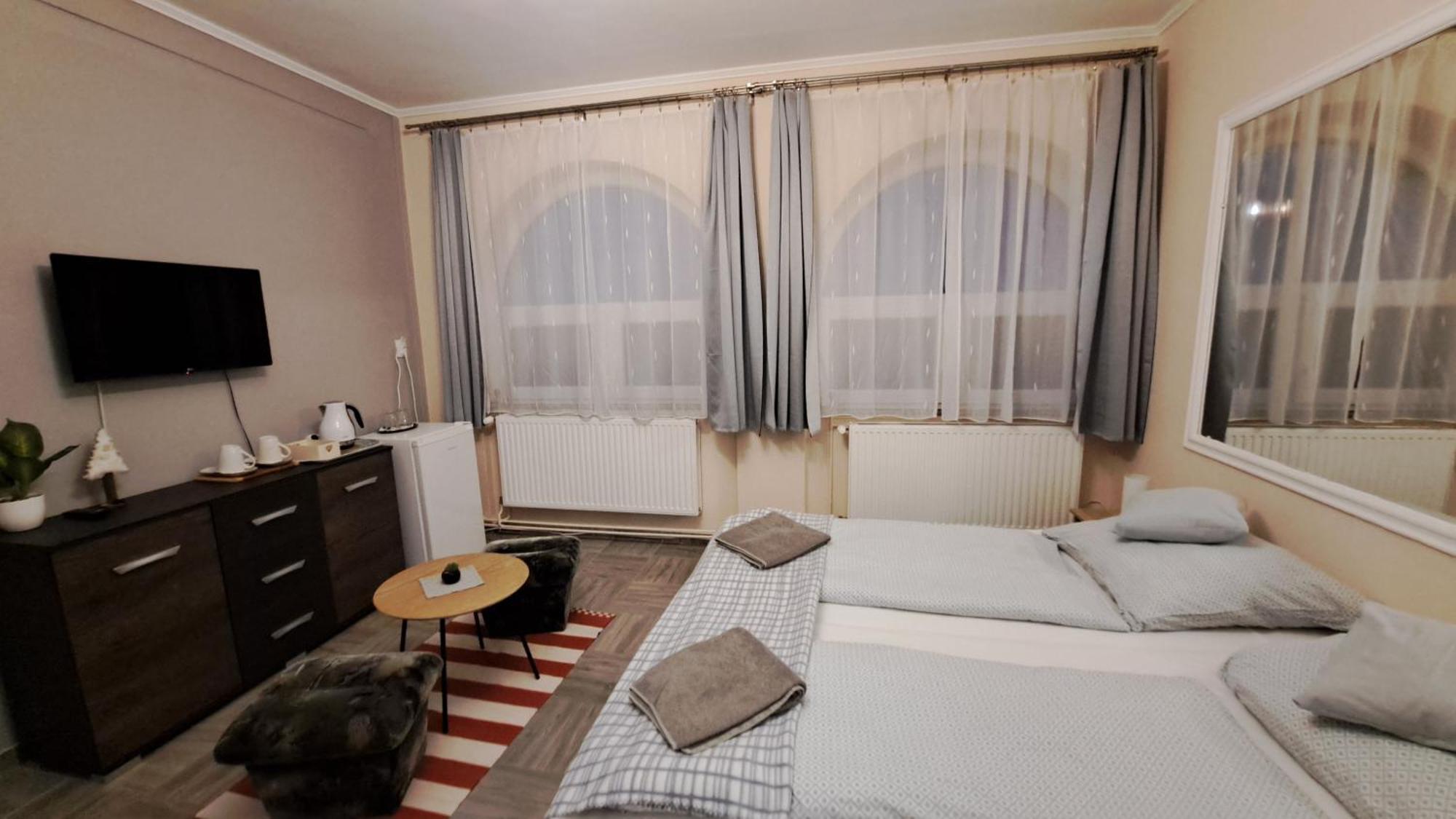 Kisdiofa Panzio Es Vendeglo Bed and Breakfast Vajdácska Eksteriør billede