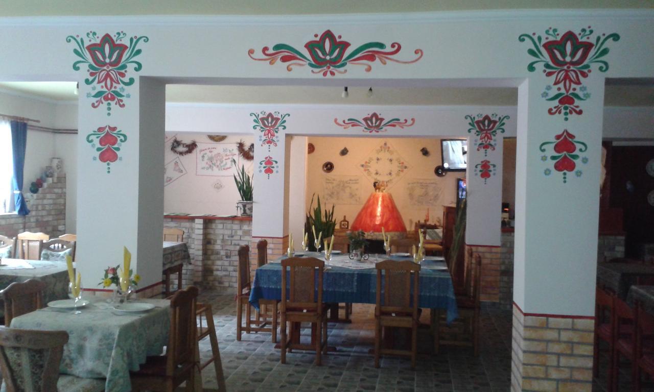 Kisdiofa Panzio Es Vendeglo Bed and Breakfast Vajdácska Eksteriør billede